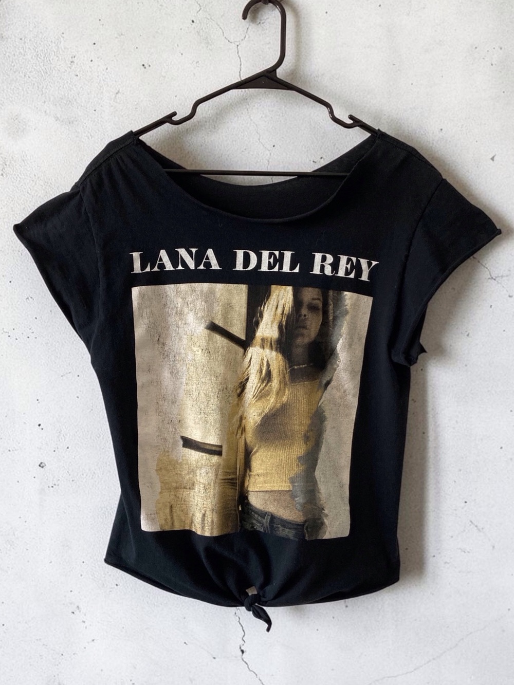 Black Graphic Tie-Front Women's Tee